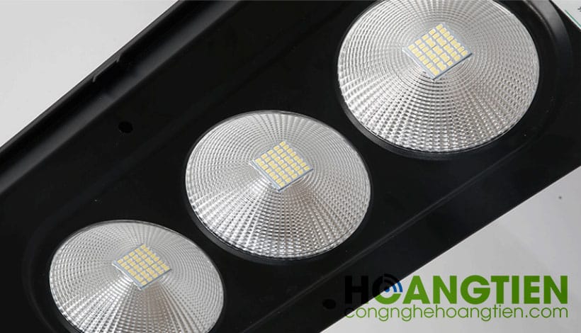 Đèn năng lượng mặt trời cảm biến 90W HT-SL43
