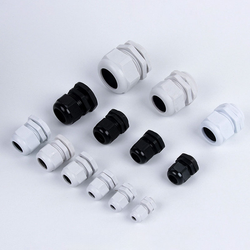 ốc siết cáp PG